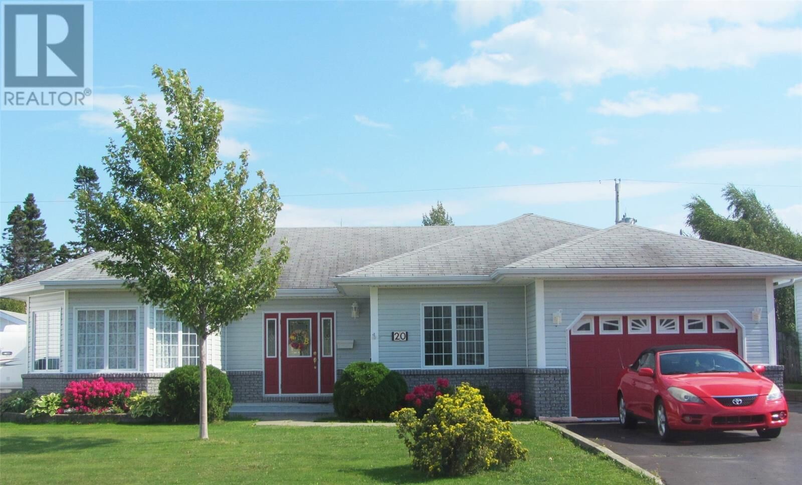 Property Photo: 20 Wright Crescent NL A1V 2H1