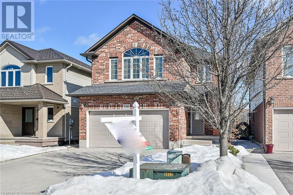 Property Photo: 226 Spring Valley Crescent ON L9C 0B4