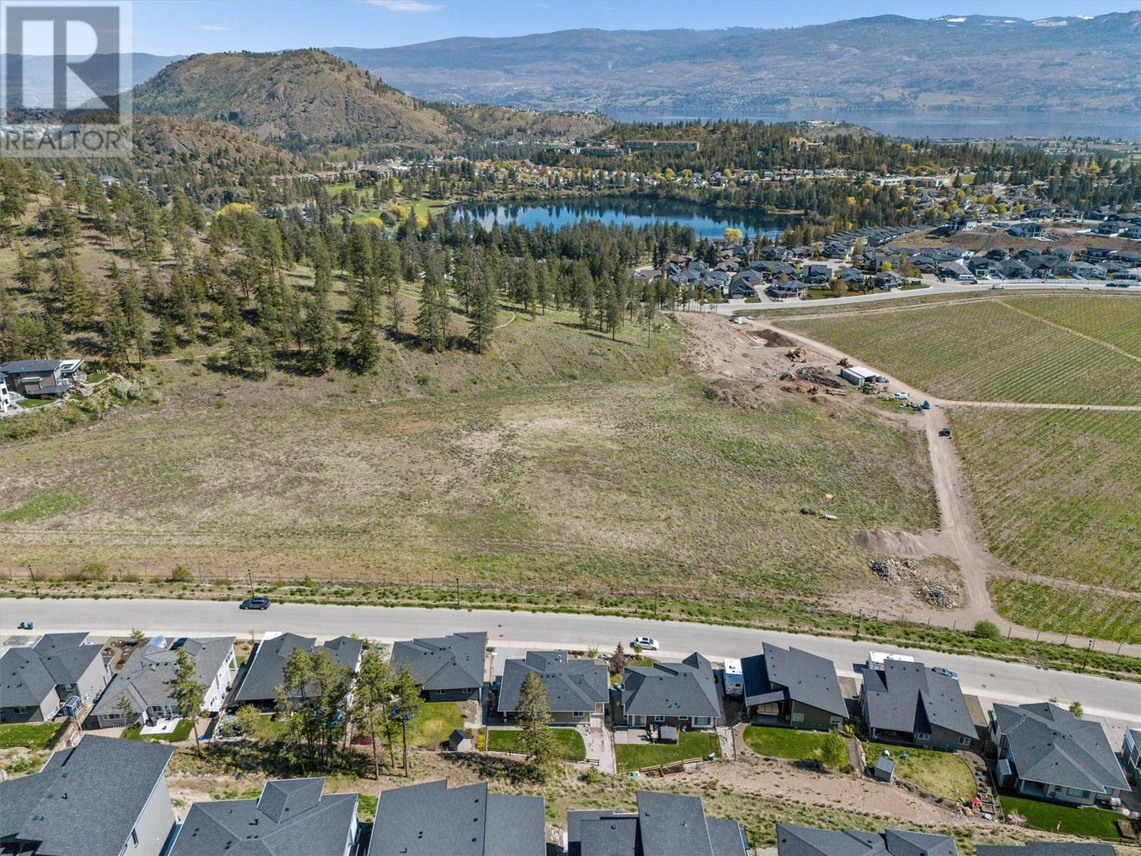 Property Photo: 2600 Paramount Drive BC V4T 3H5