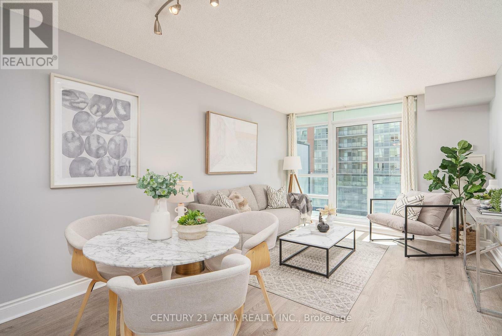 Property Photo: 55 South Town Centre Boulevard 608 ON L6G 0B1
