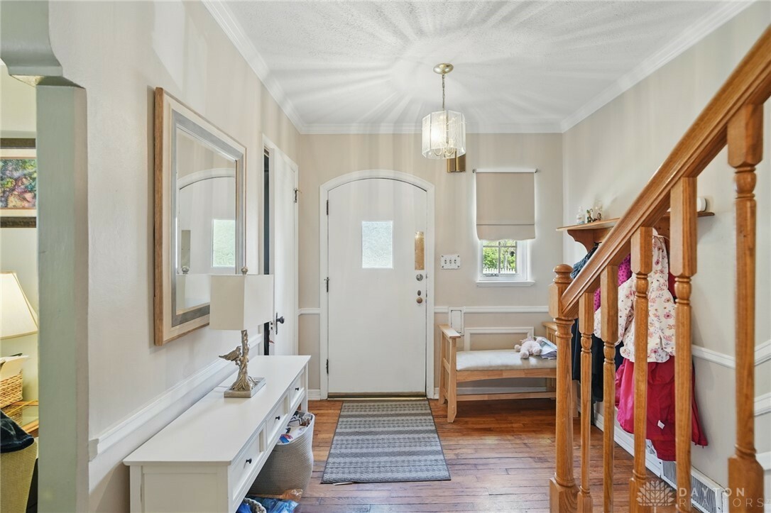 Property Photo: 1305 E Schantz Avenue OH 45419