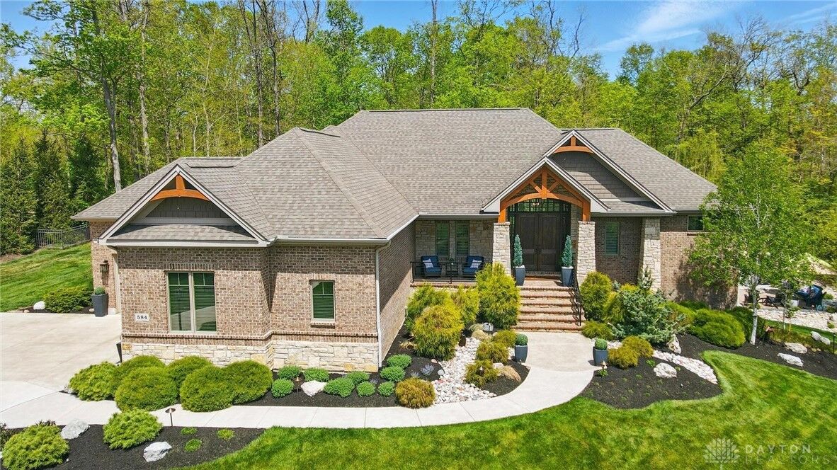 Property Photo: 584 Grand Wood Court OH 45066