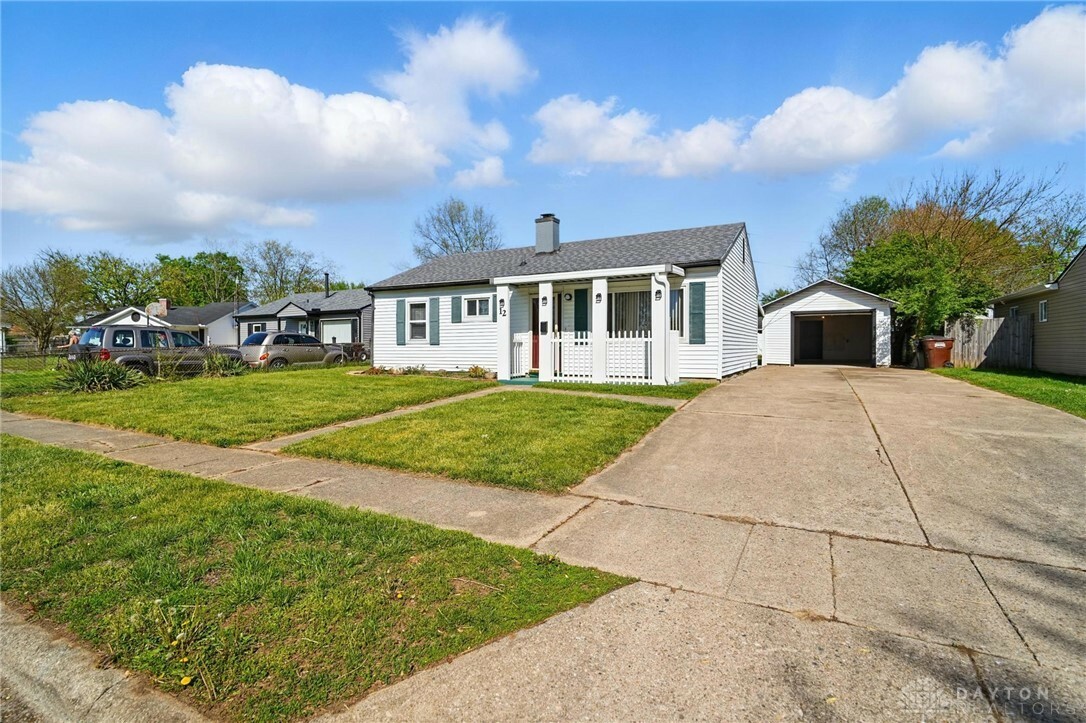 Property Photo:  12 Holgate Court  OH 45324 