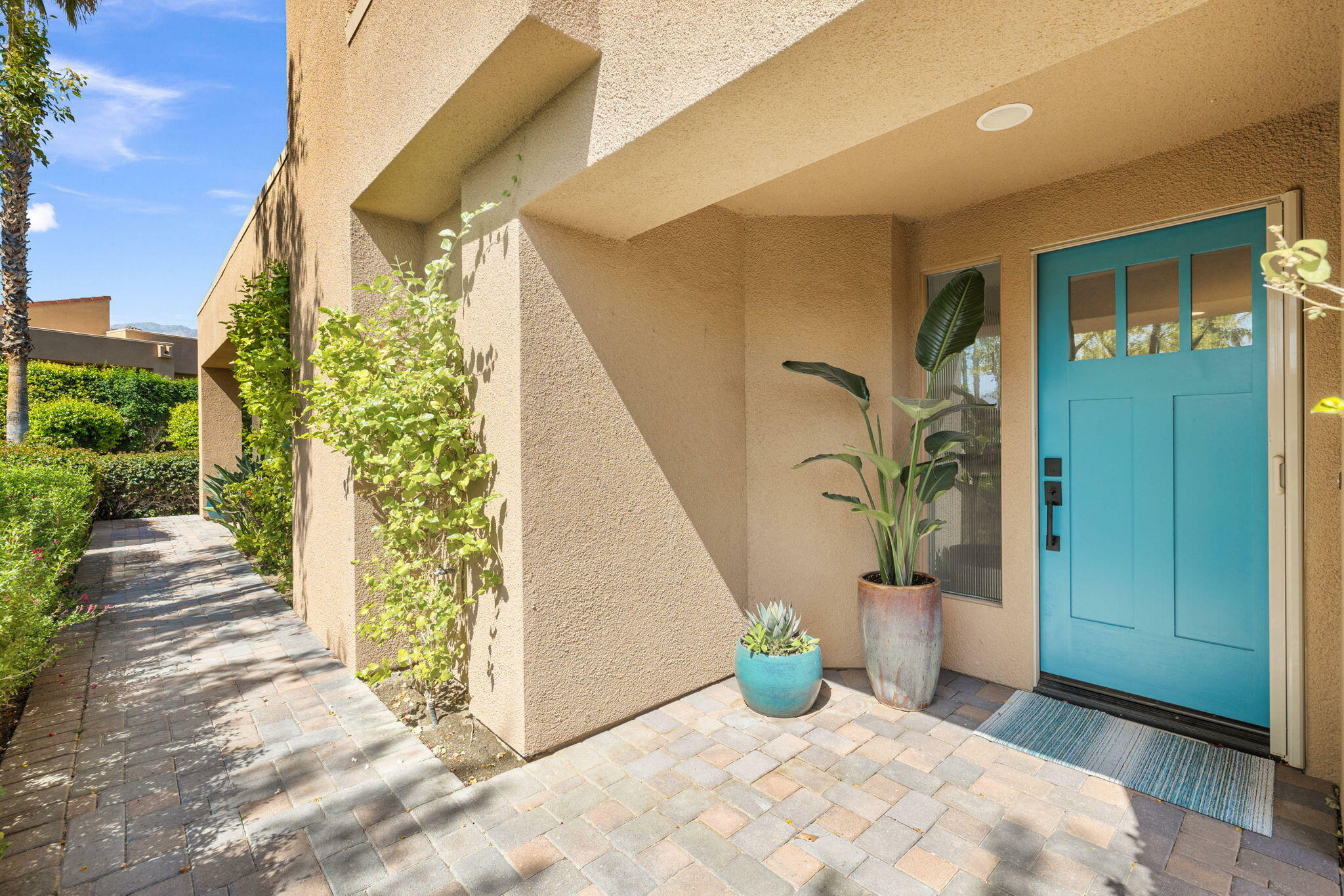 Property Photo: 73465 Irontree Drive CA 92260