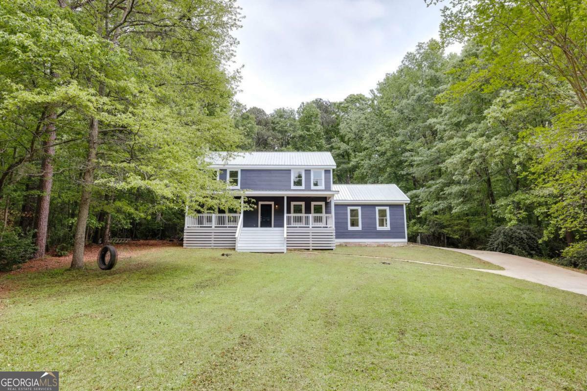 Property Photo: 155 Hunters Pointe Drive GA 30606