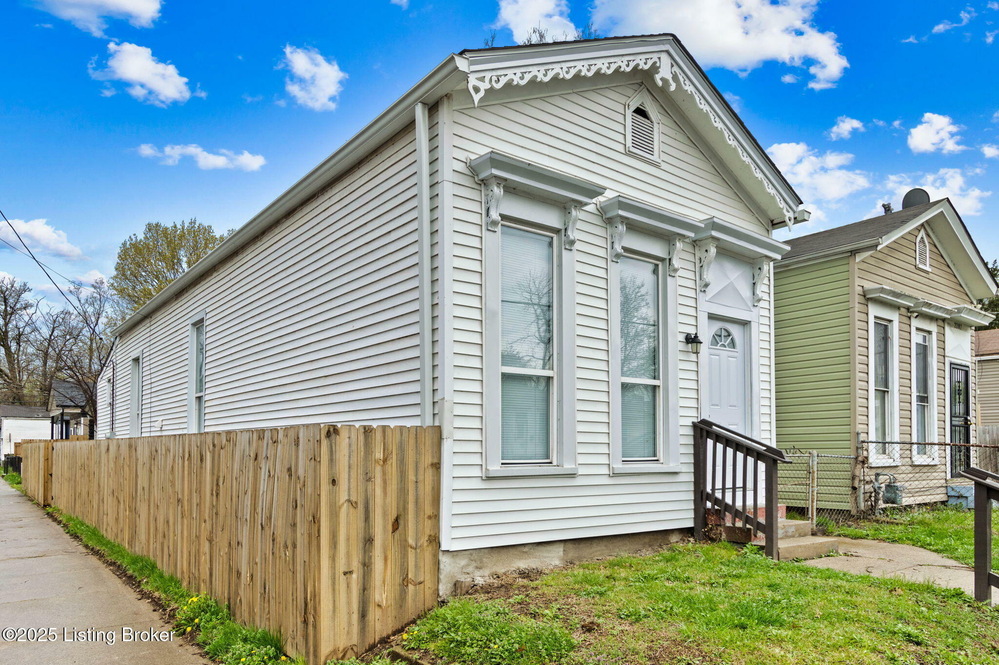 Property Photo: 2200 Duncan St KY 40212