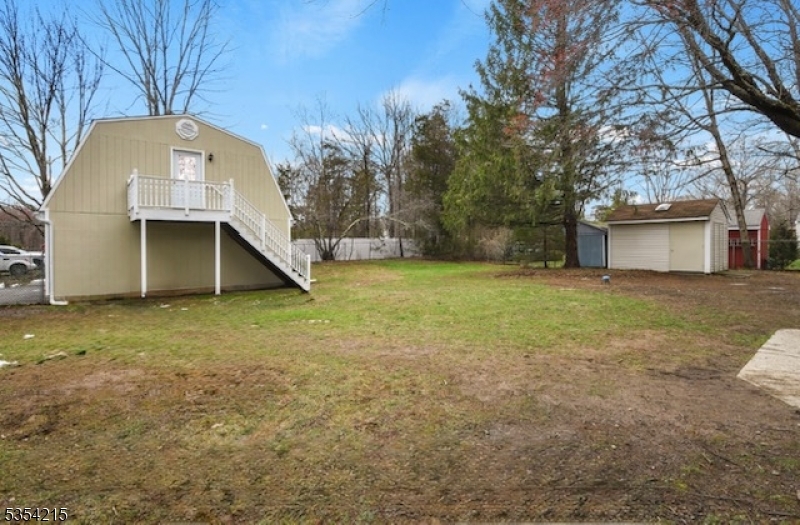 Property Photo: 9 Ruskin Rd NJ 07438