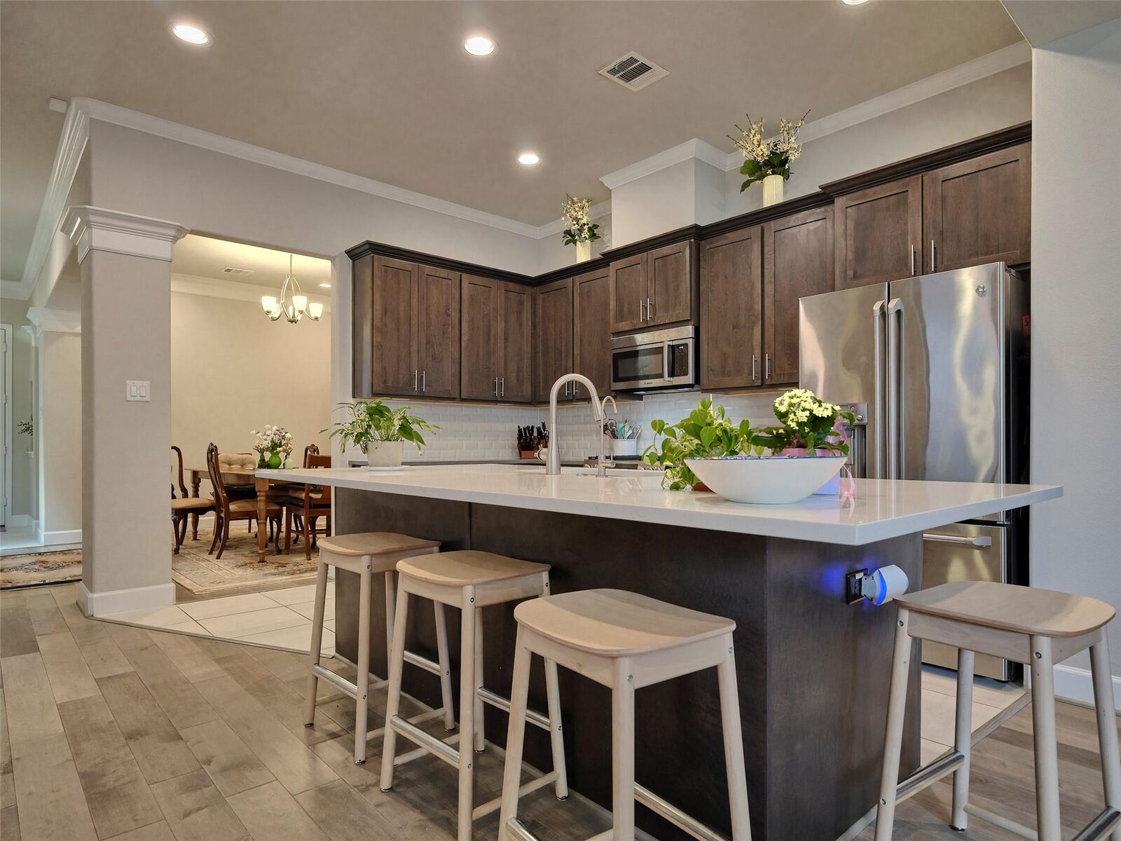 Property Photo:  5235A Petty Street  TX 77007 
