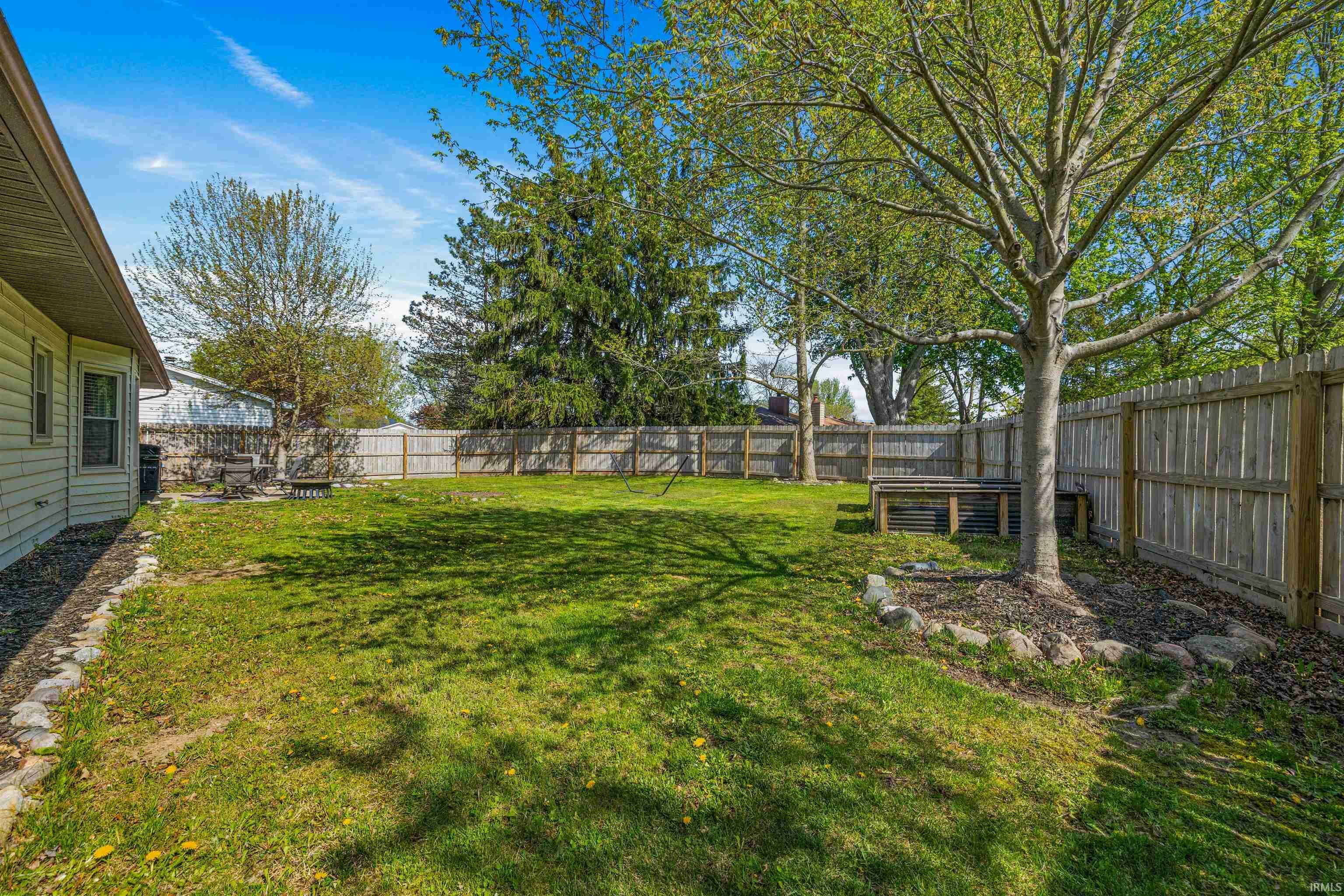 Property Photo: 3615 Summersworth Run IN 46804-6007