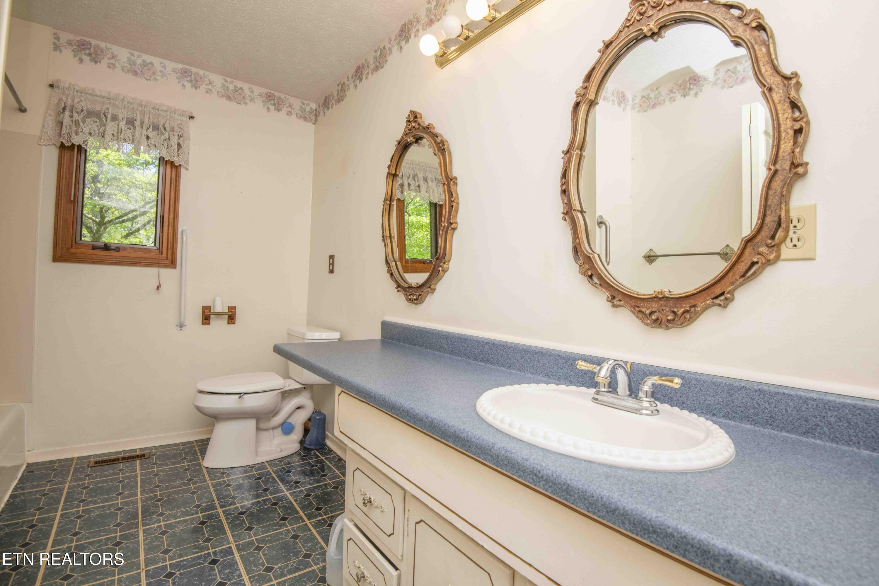 Property Photo: 122 Smokey Run Estates TN 37854