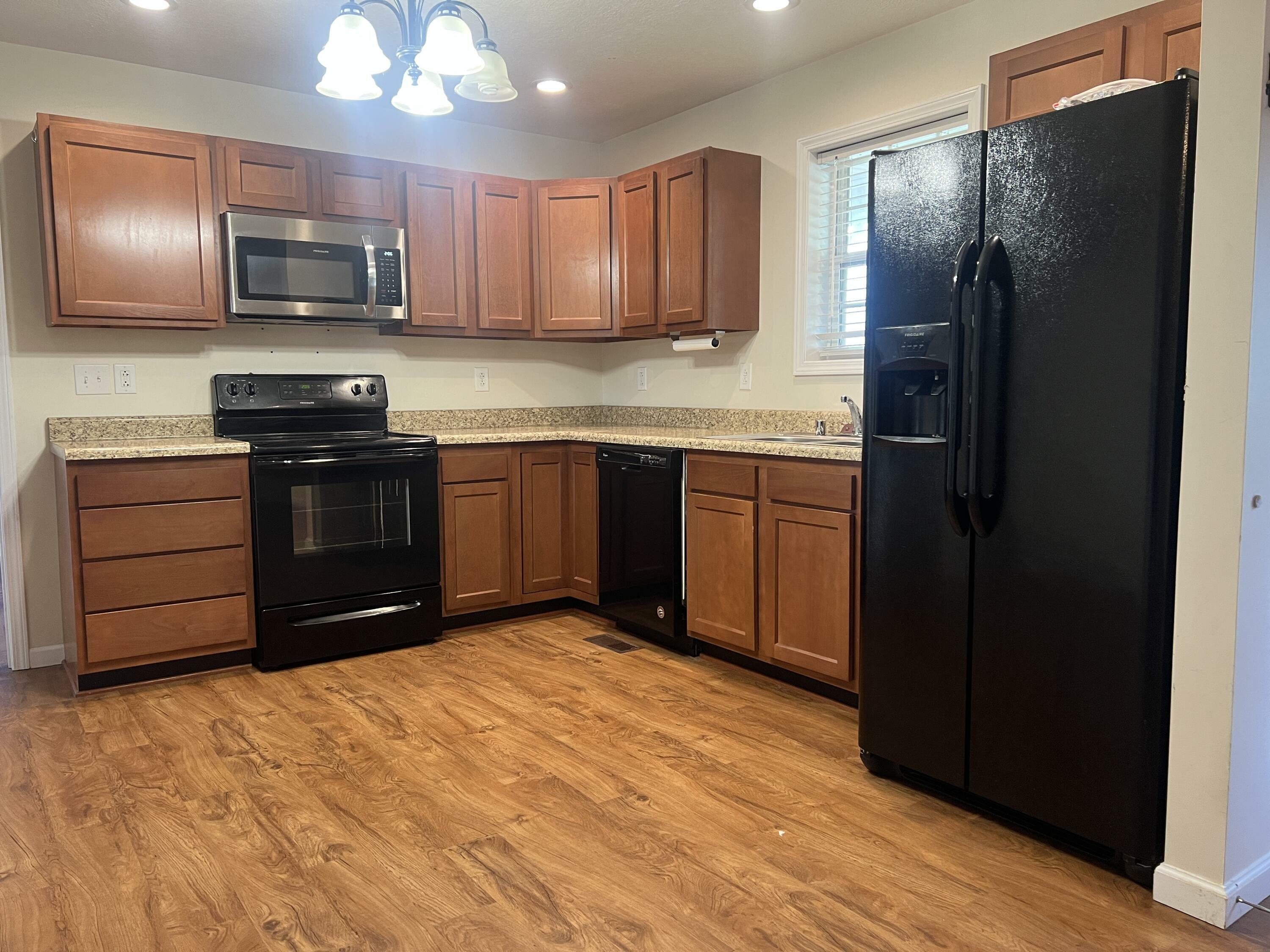 Property Photo: 130 Luallen Ln Lane KY 40351