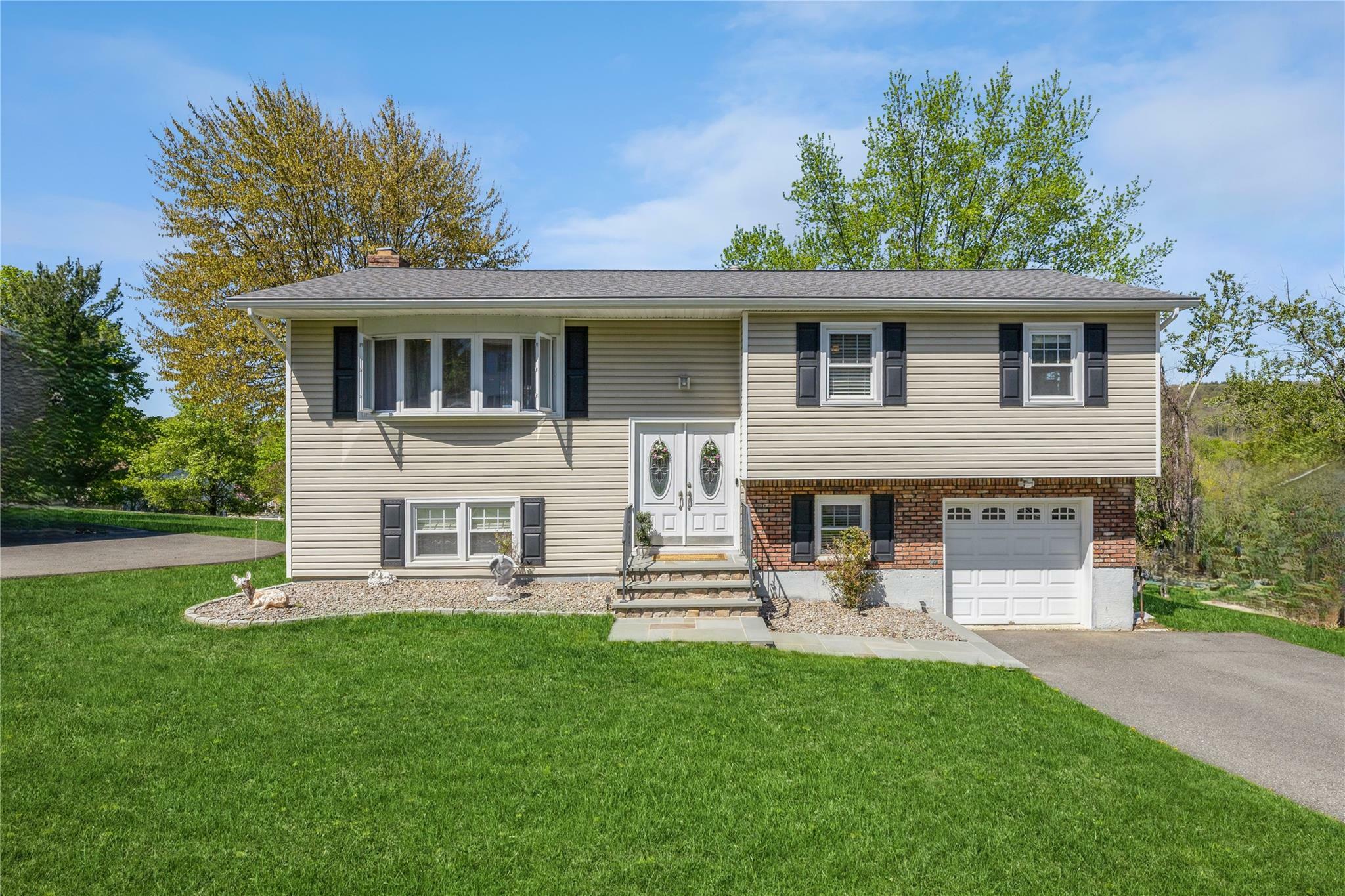 Property Photo: 26 Hillside Drive NY 10984
