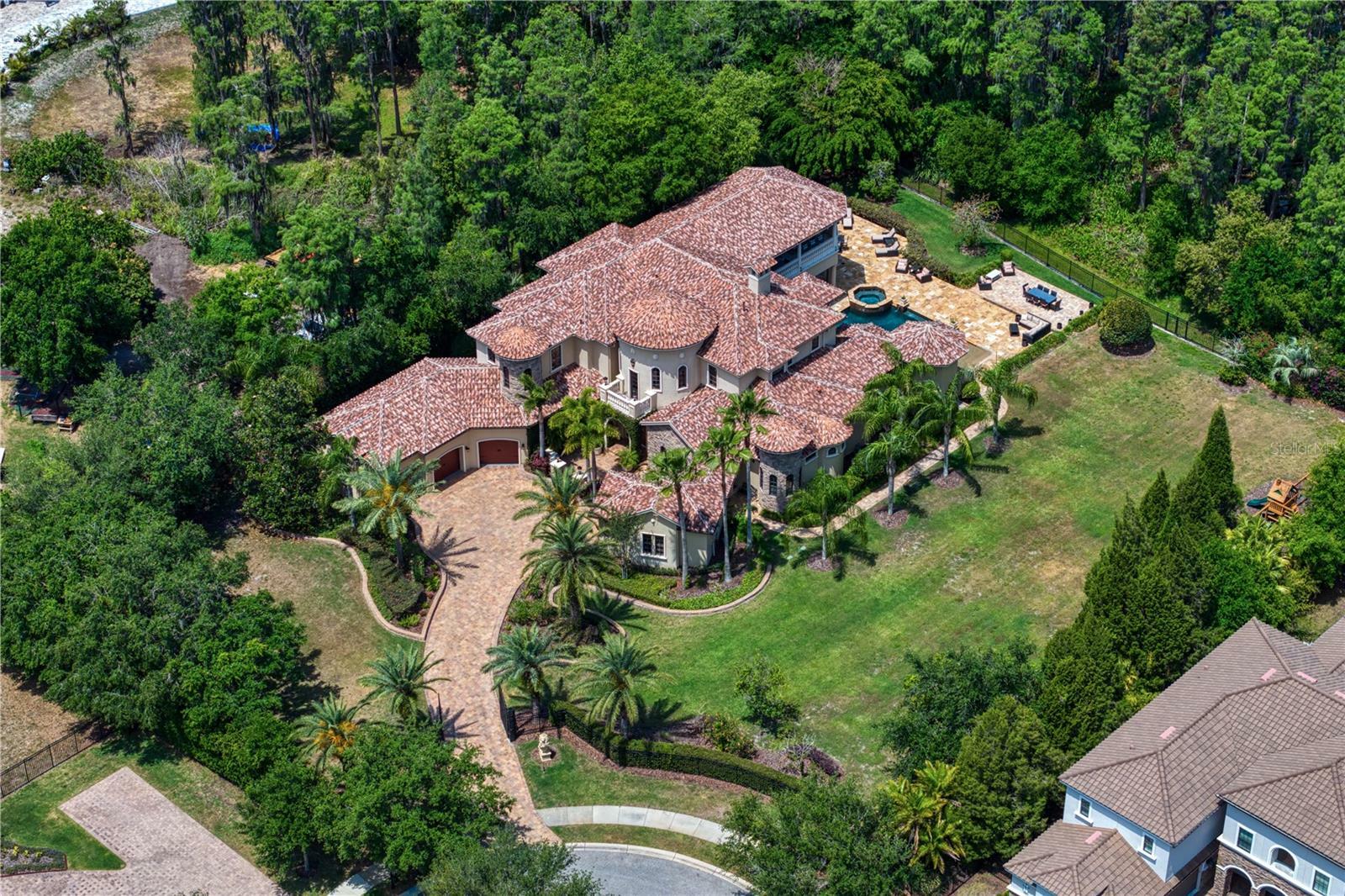Property Photo: 1102 Merry Water Drive FL 33548