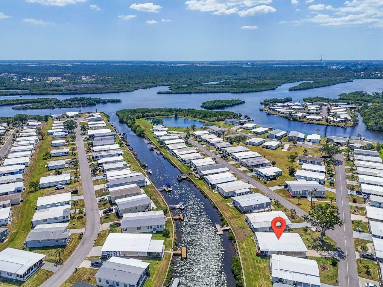 Property Photo: 649 Fairmount Drive FL 34287