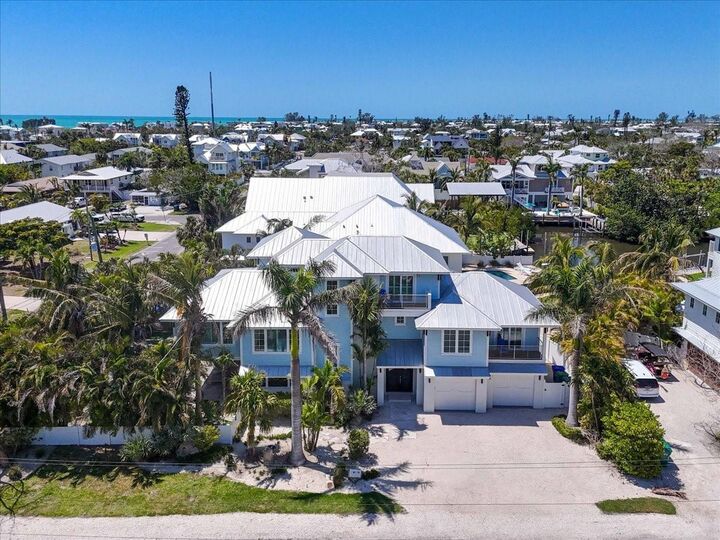 Property Photo:  222 Willow Avenue  FL 34216 