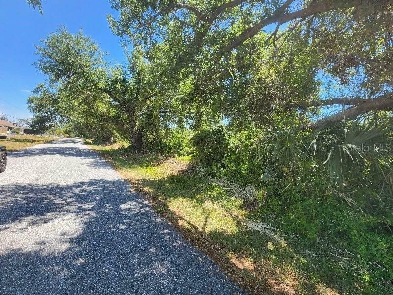 Property Photo: Vixen Terrace FL 34286