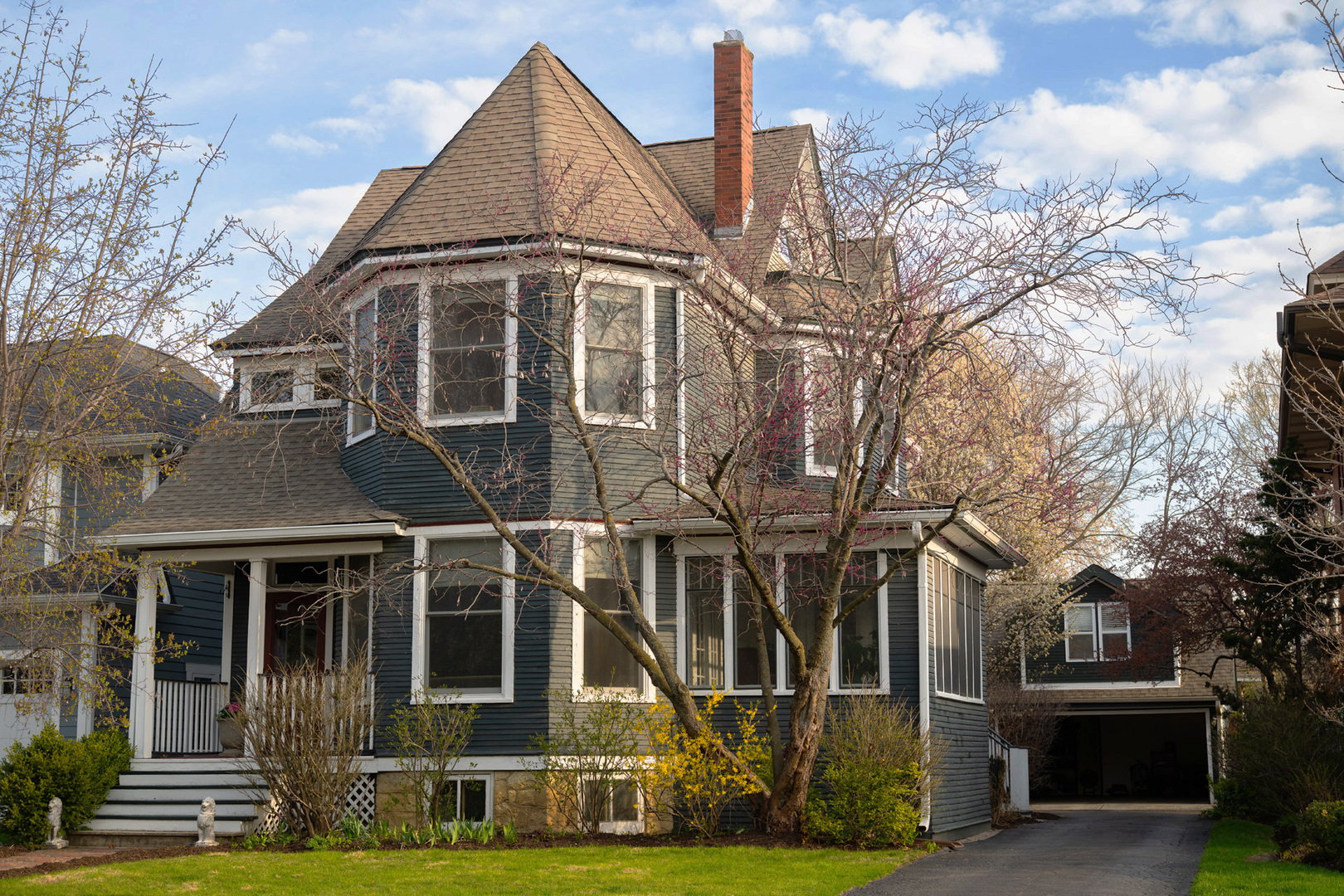 25 Elmwood Avenue  La Grange Park IL 60526 photo