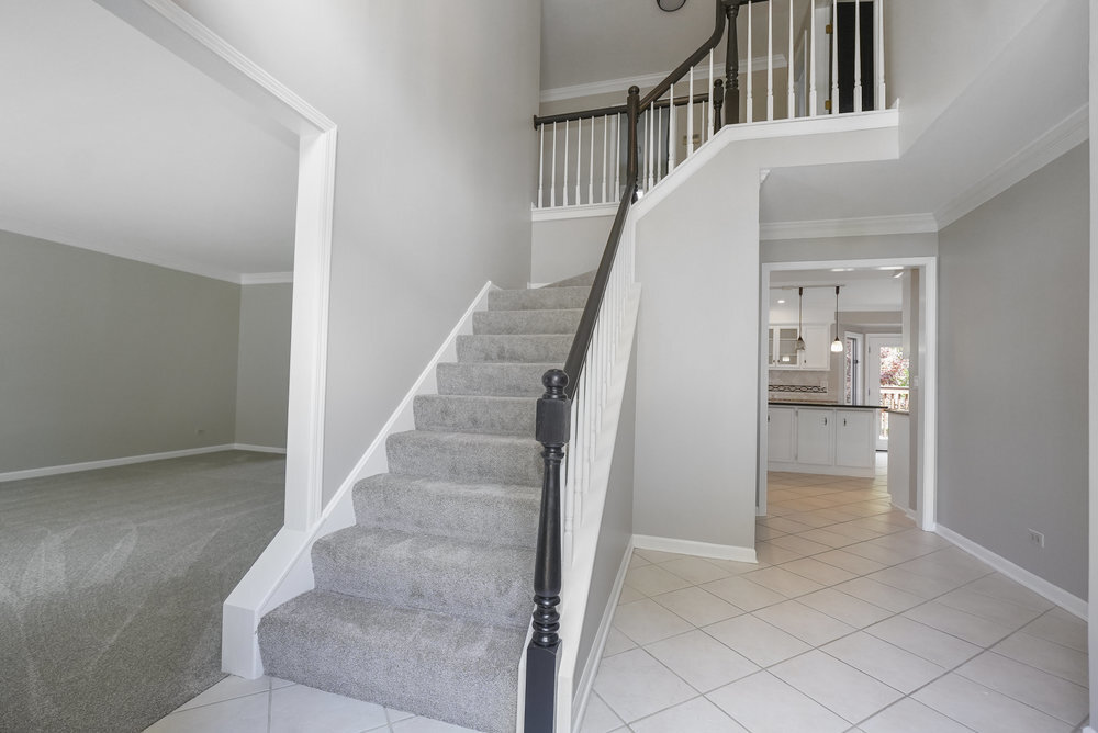 Property Photo: 1872 River Ridge Circle IL 60565