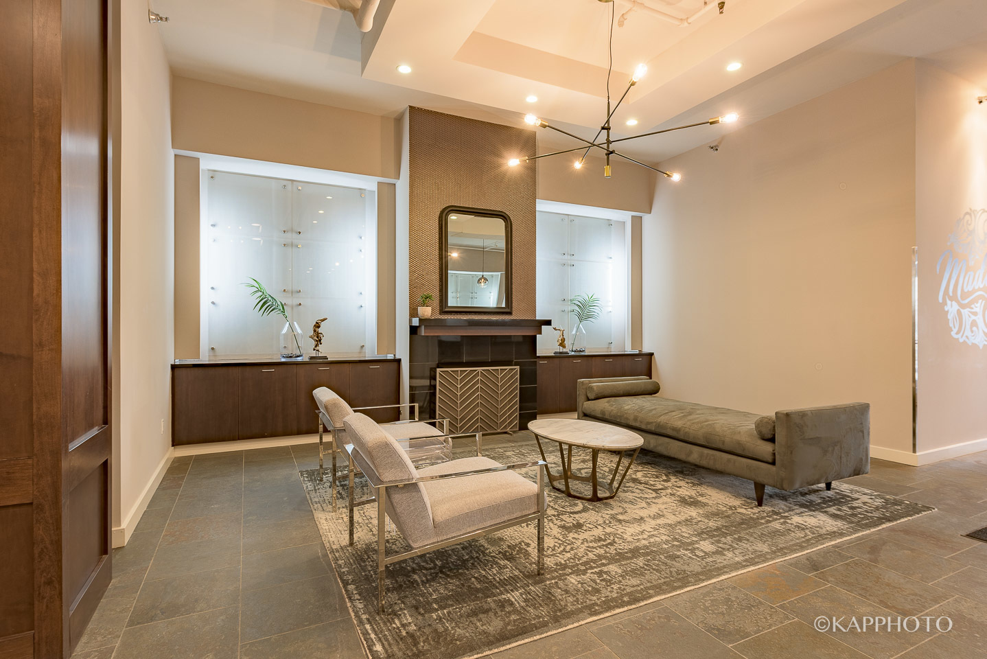 Property Photo: 901 W Madison Street 403 IL 60607