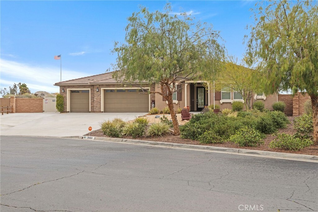 Property Photo:  30404 Canyon Point Circle  CA 92584 