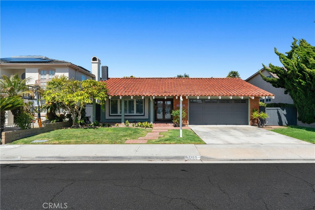 Property Photo: 22122 Cape May Lane CA 92646