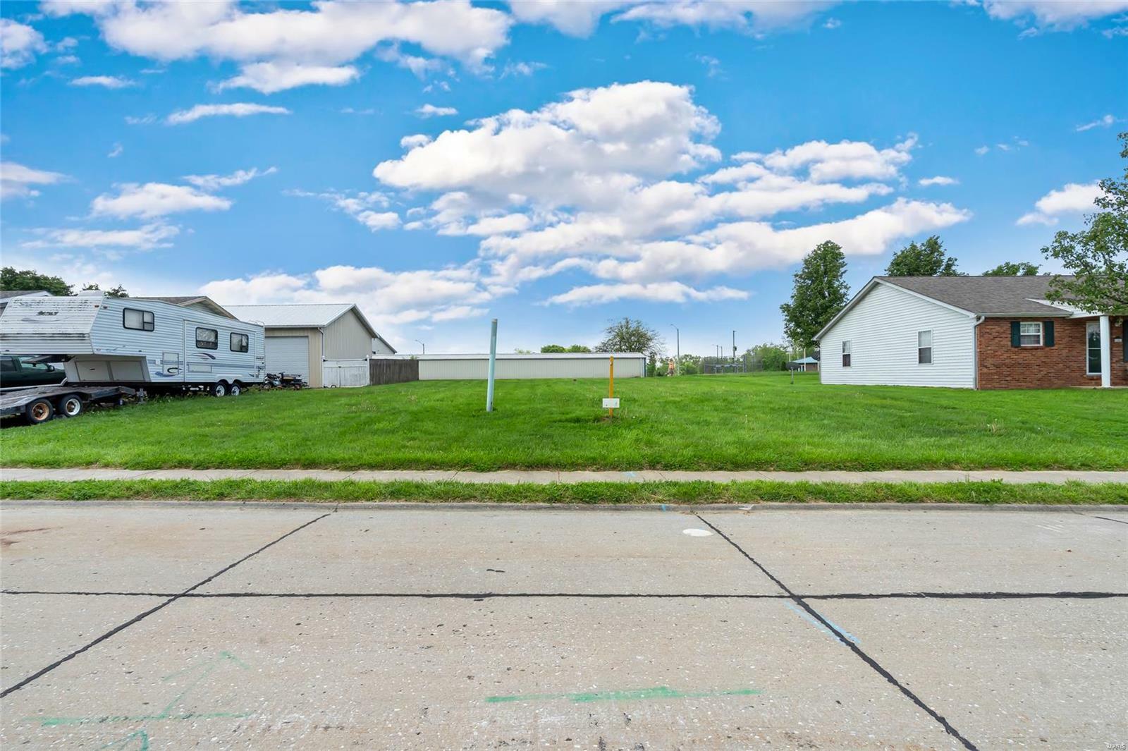 Property Photo: 108 E Harrisonville Drive IL 62295