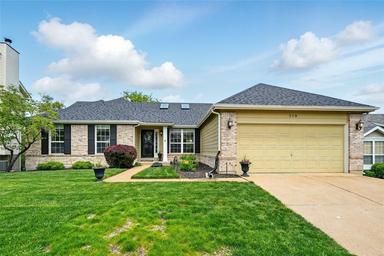 319 Alverston Court  Ballwin MO 63021 photo