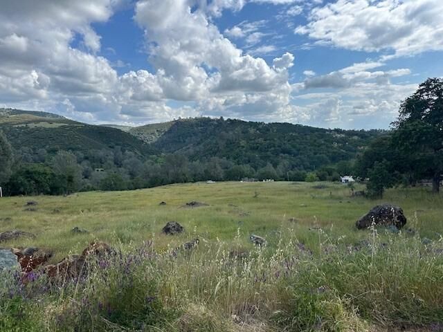 Property Photo:  7033 Cane Lane  CA 95252 