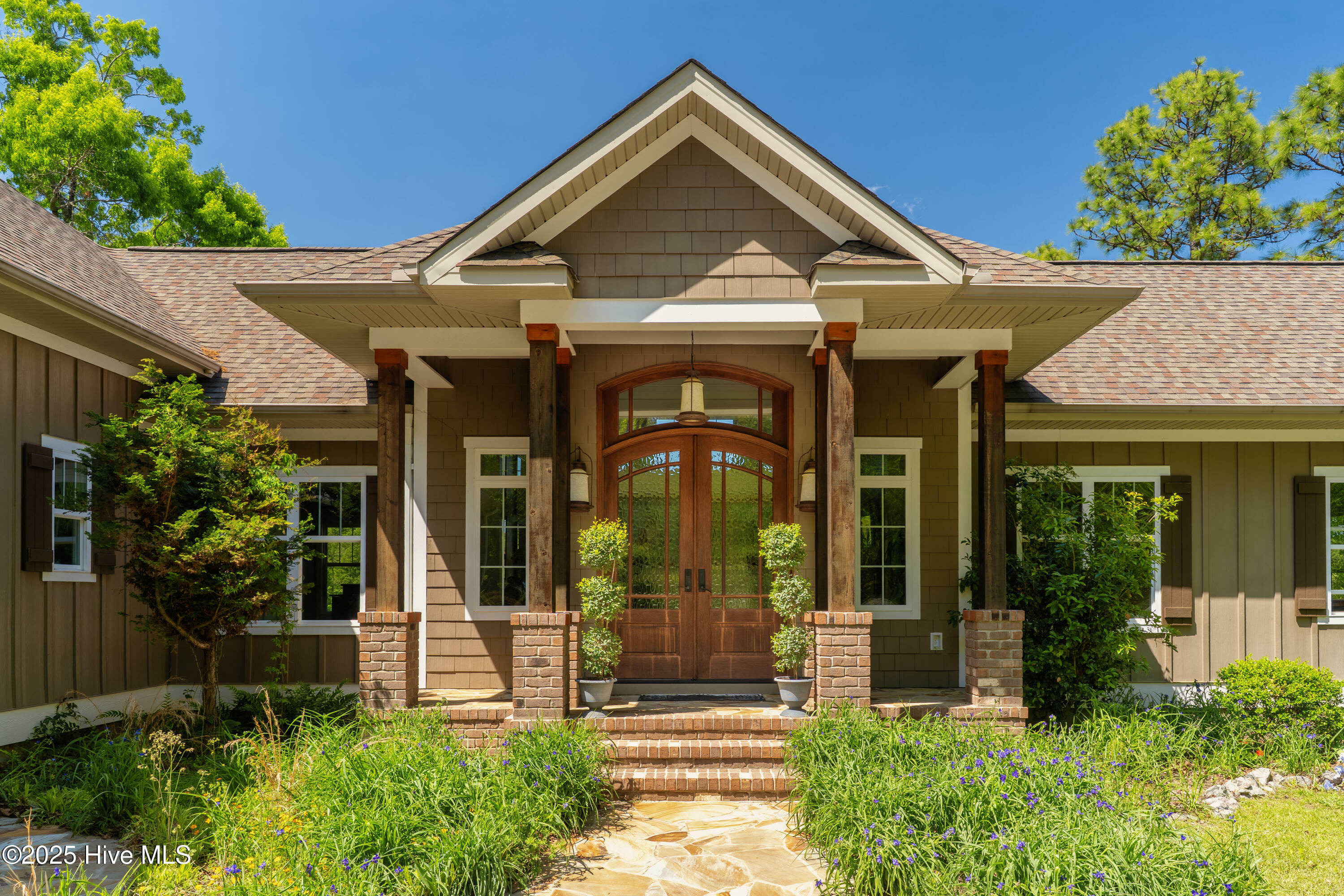 Property Photo: 215 Tuscarora Road NC 28327