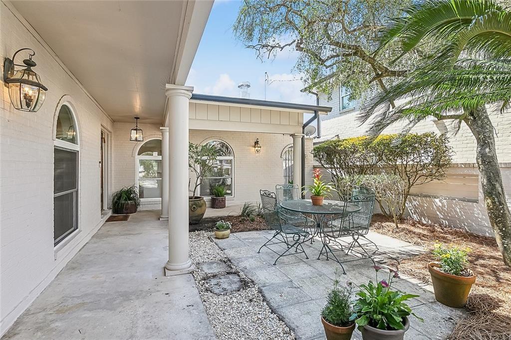 Property Photo:  4524 Folse Drive  LA 70006 