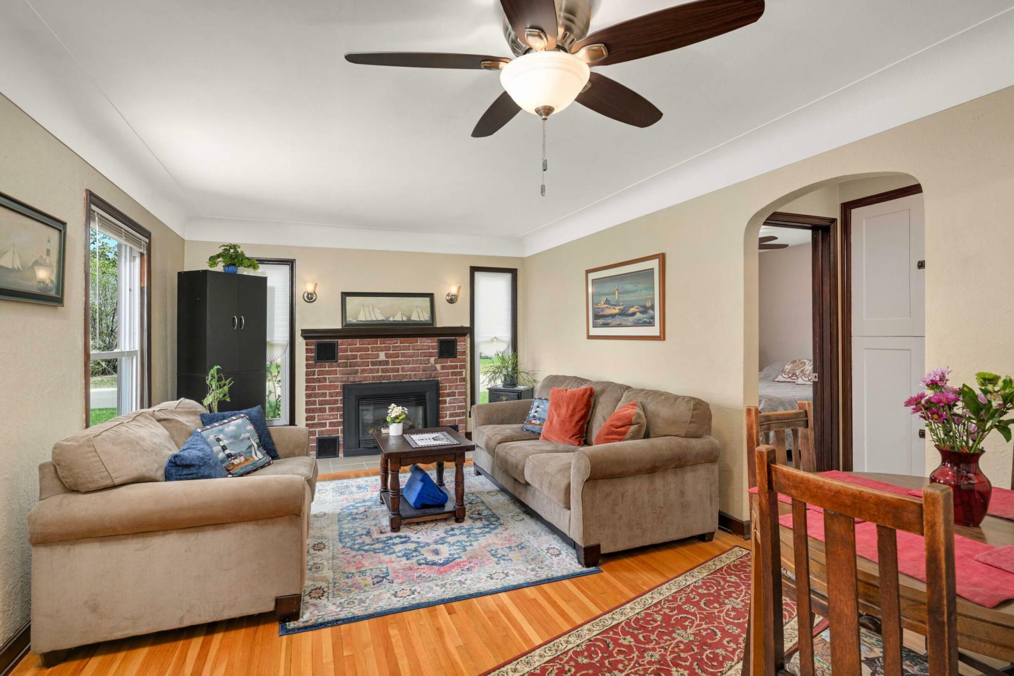 Property Photo:  1100 Summit Avenue  MN 55071 
