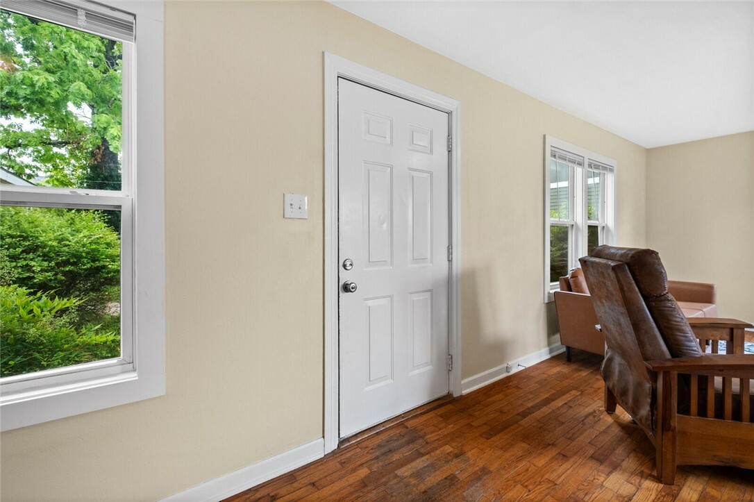 Property Photo: 813 NW A Street AR 72712