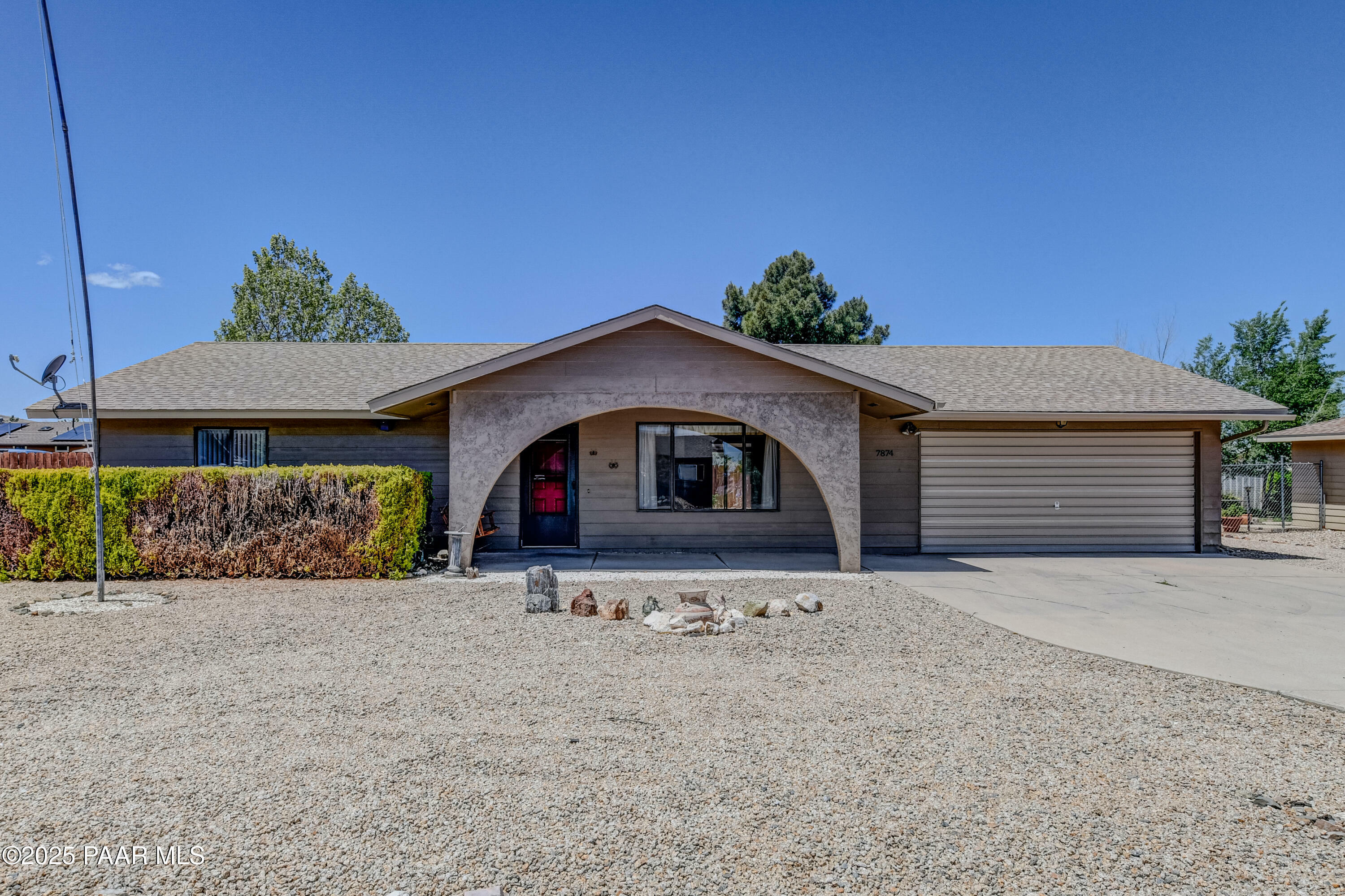 Property Photo: 7874 E Siesta Lane AZ 86314
