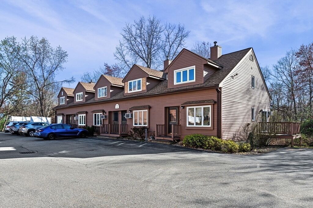 Property Photo: 64 Casablanca Ct 64 MA 01832