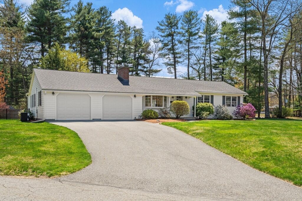 Property Photo: 3 Charlemont Court MA 01863