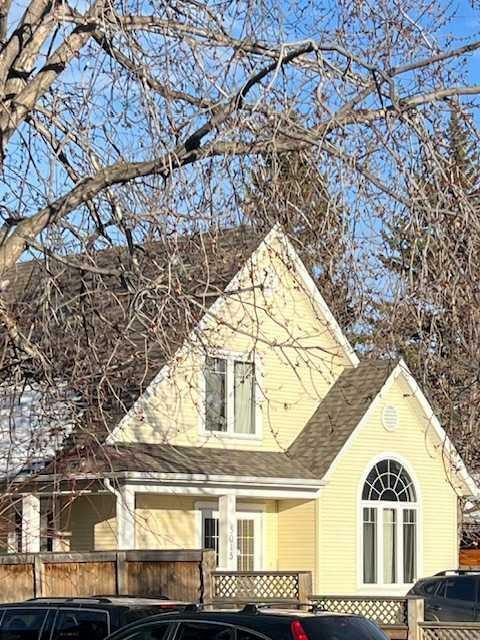 Property Photo: 5015 38 Street AB T4S 1B6