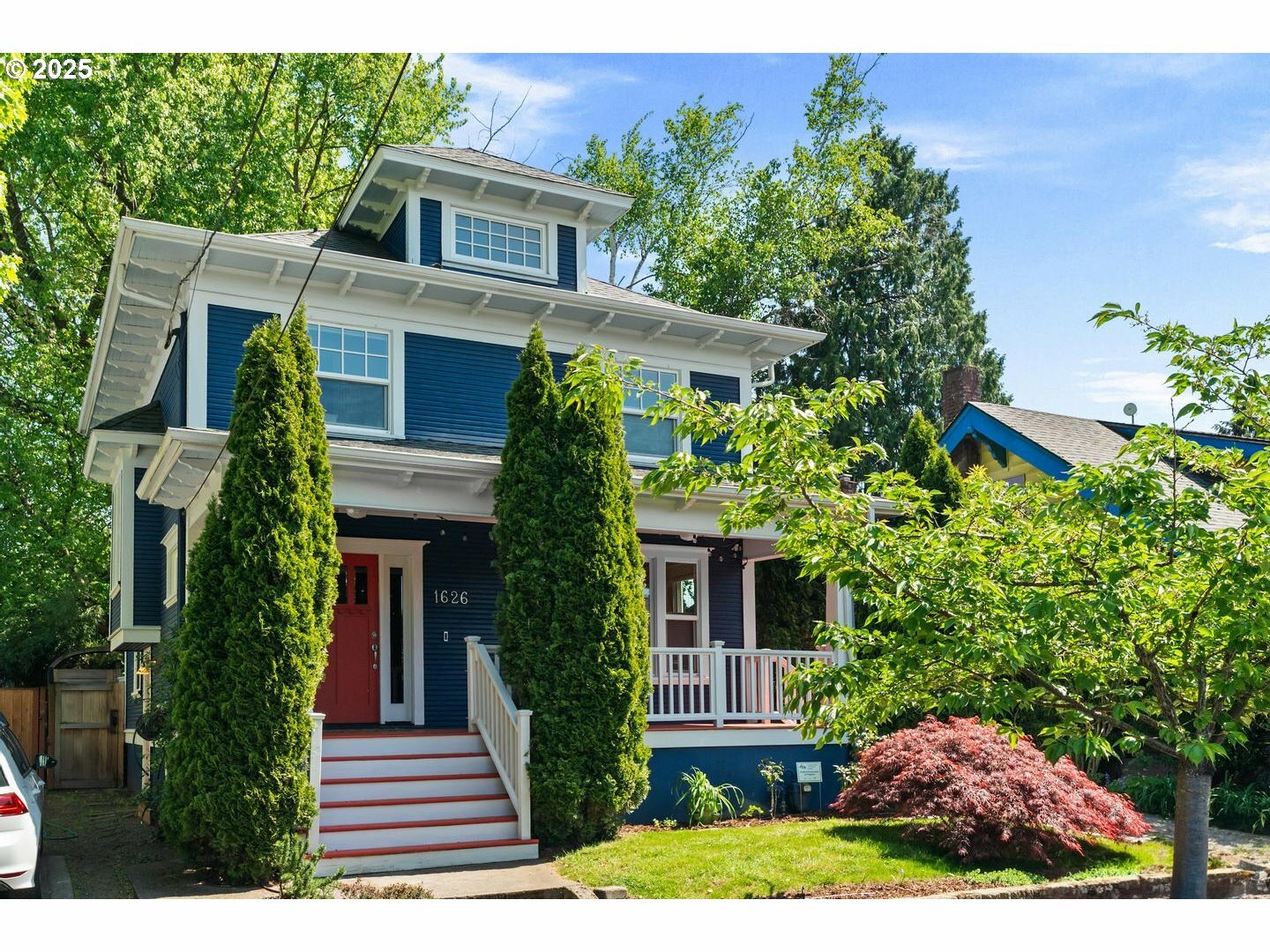 Property Photo: 1626 SE 35th Ave OR 97214
