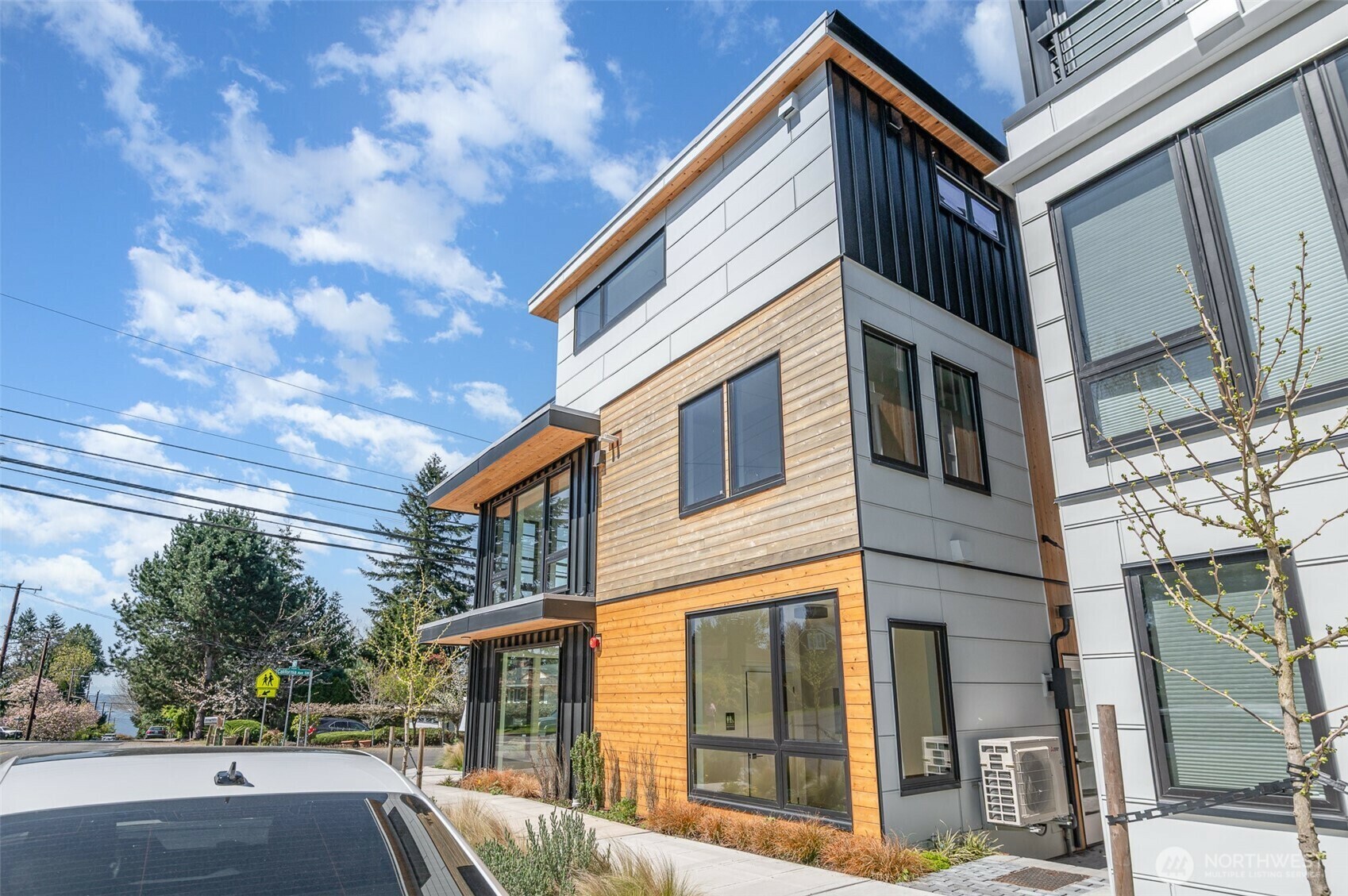 Property Photo: 4226 SW 100th Street WA 98146