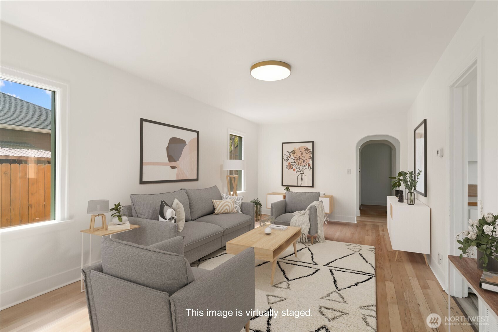 Property Photo: 822 Yakima Street WA 98801