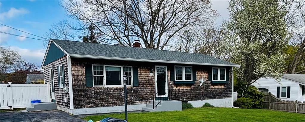 110 Fir Avenue  Tiverton RI 02878 photo