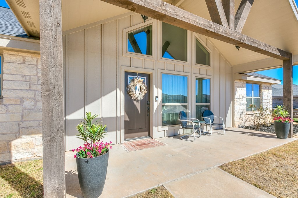 Property Photo: 8370 Lynx Lane TX 76901