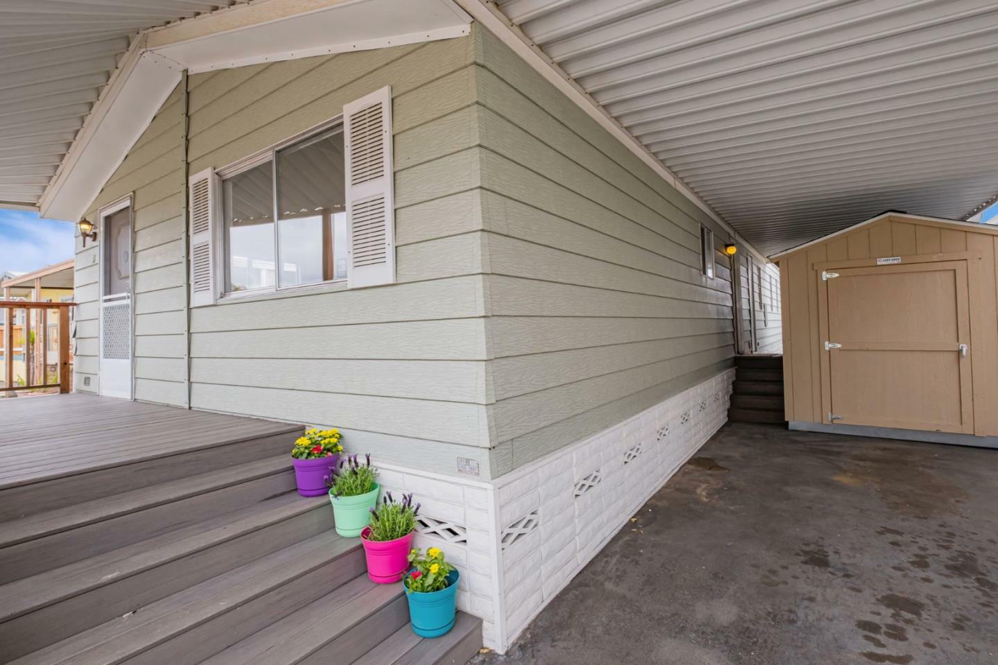 Property Photo:  998 38th Avenue 11  CA 95062 