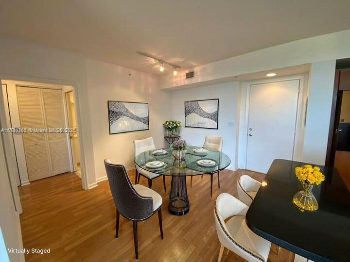 Property Photo:  2775 NE 187th St 311  FL 33180 