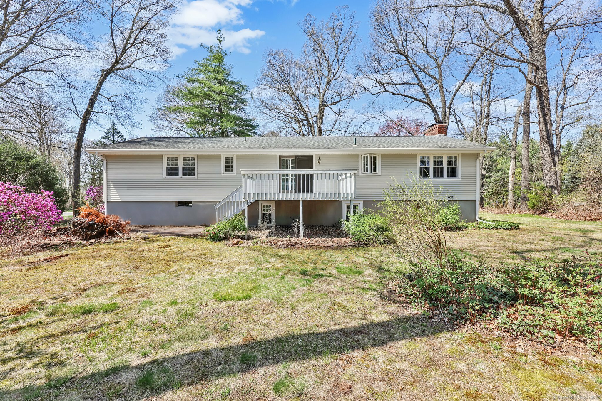Property Photo: 18 Greenwood Drive CT 06074