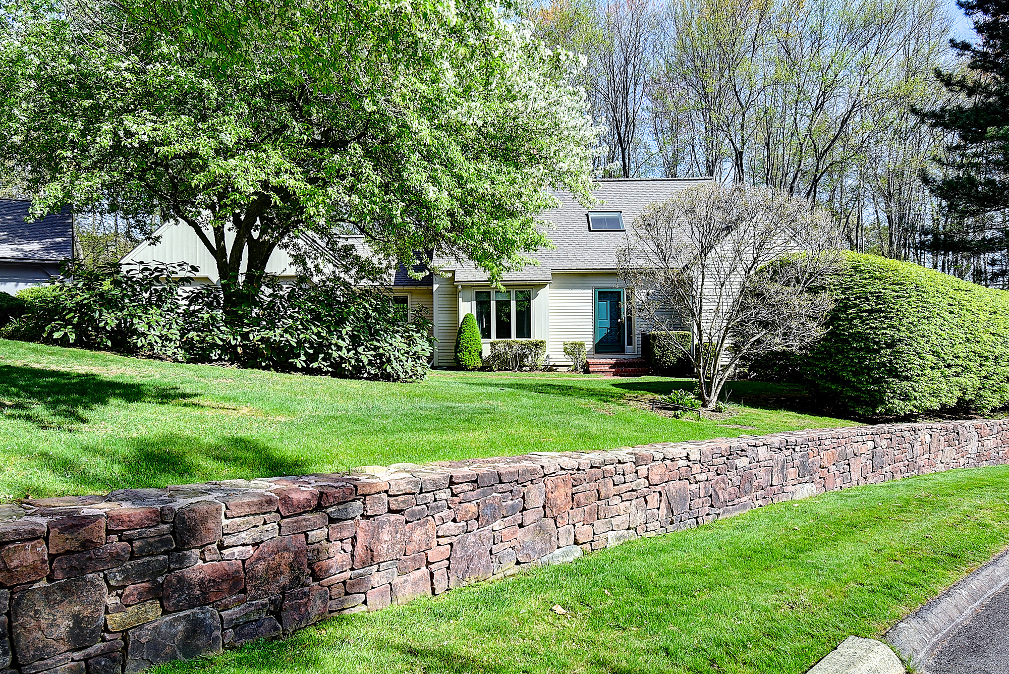 Property Photo: 189 Red Stone Hill 17 CT 06010