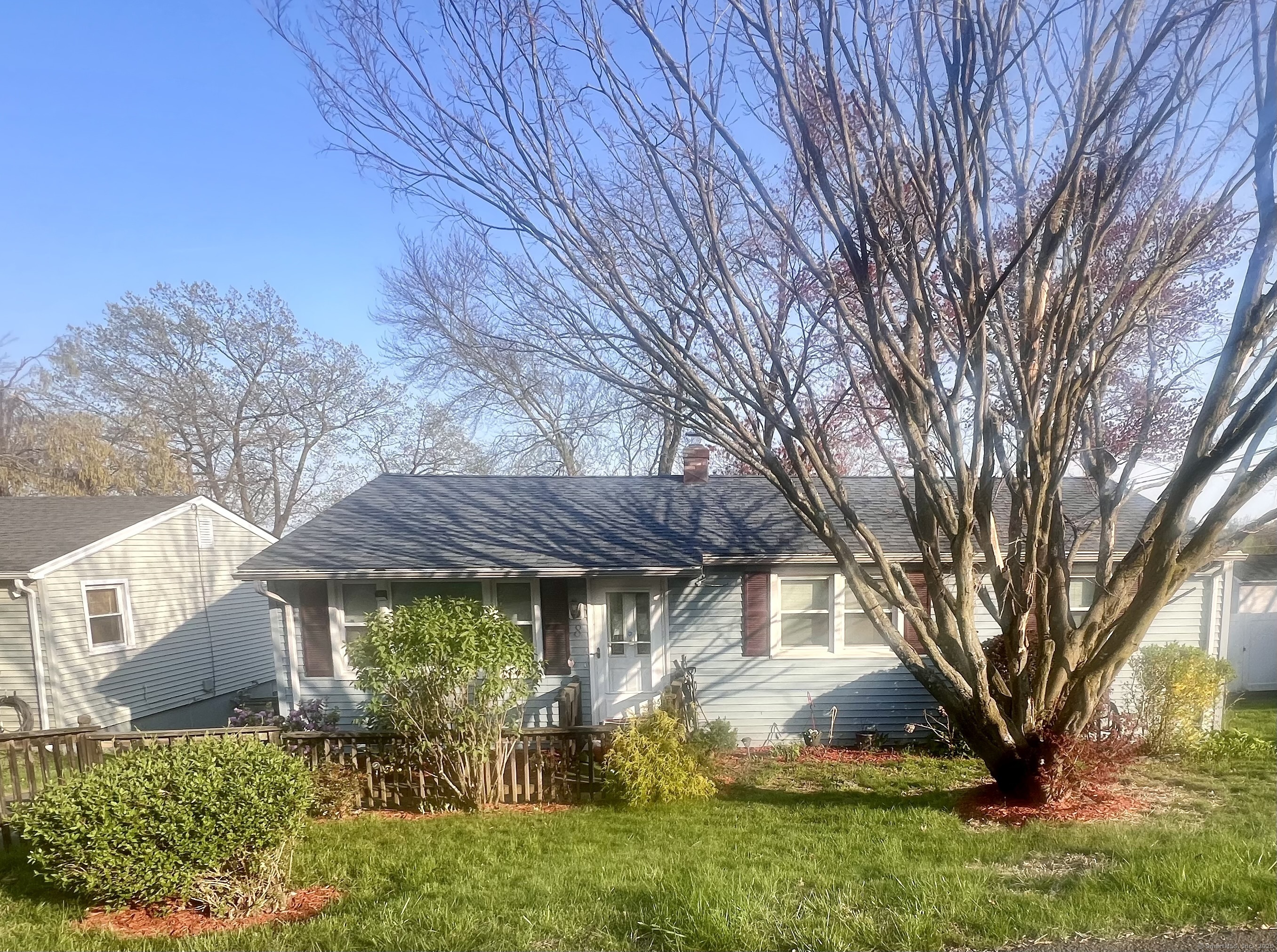 8 Tetlow Street  West Haven CT 06516 photo