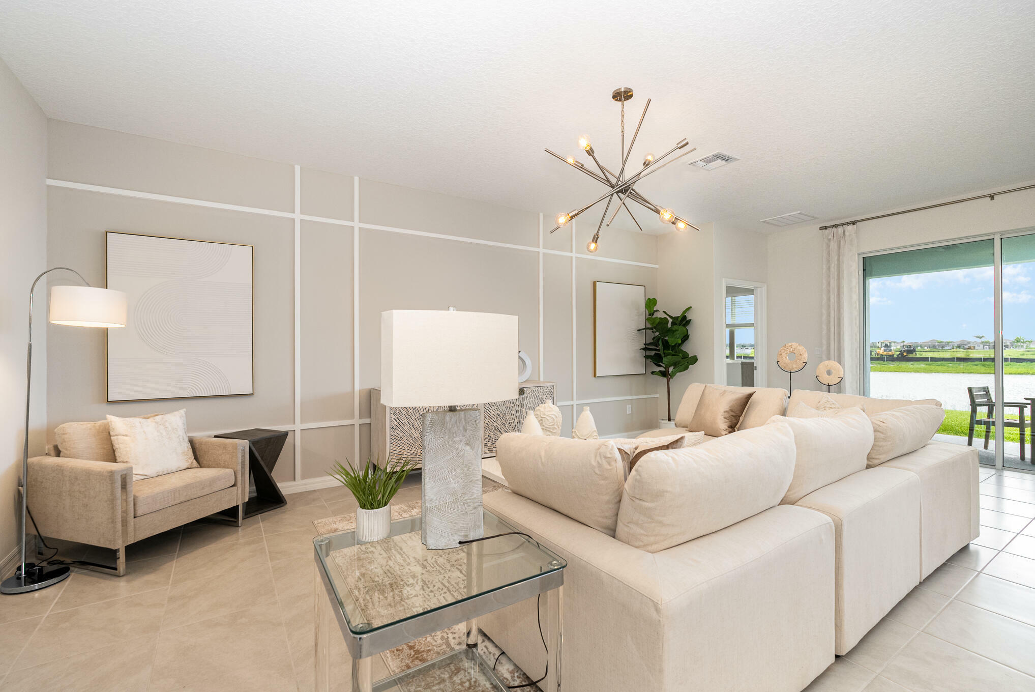 Property Photo: 3861 Hollingsworth Drive SE FL 32909