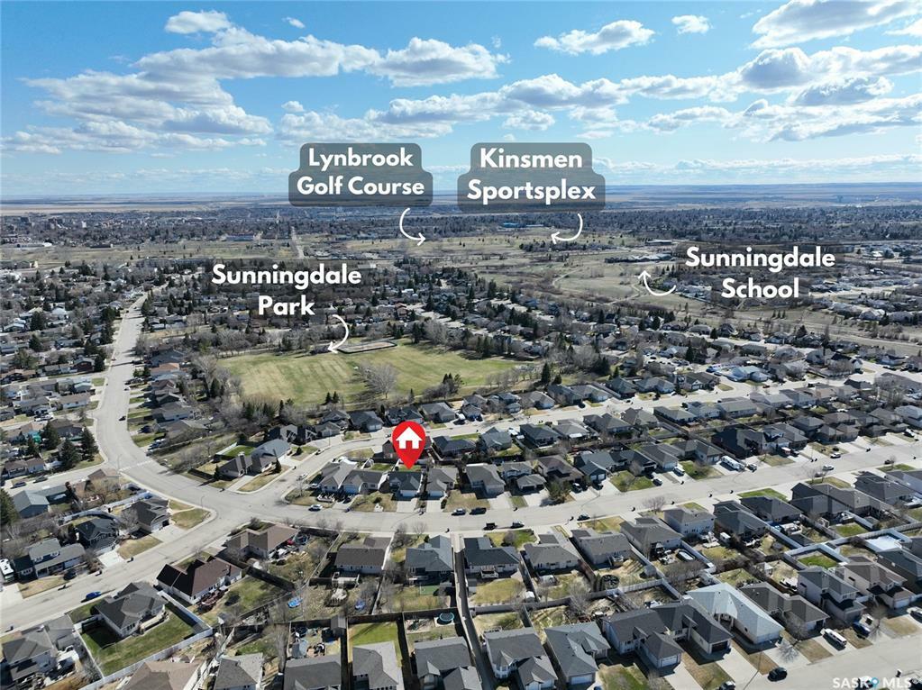 Property Photo: 218 Blue Sage Drive SK S6J 1N5