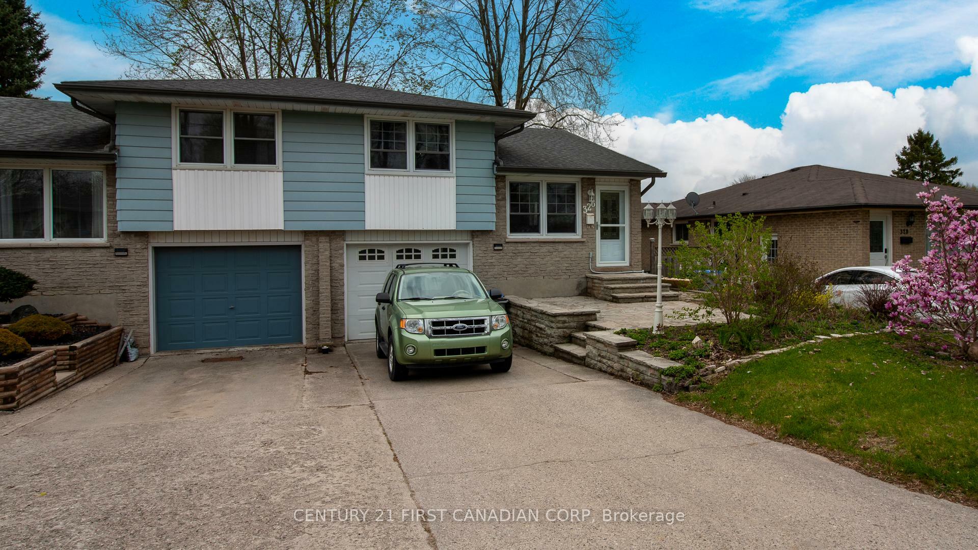 Property Photo: 326 Burns Street ON N7G 1G4