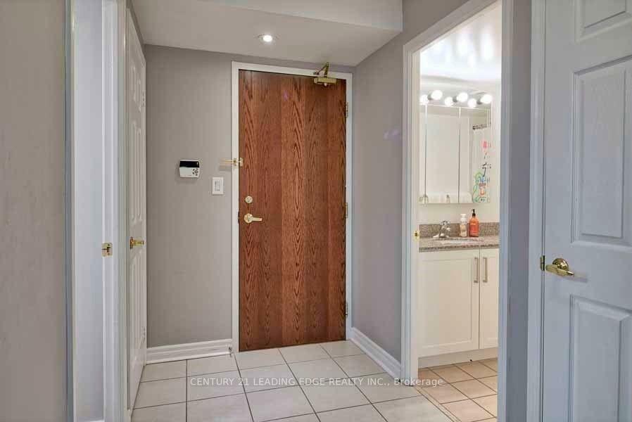Photo de la propriété: 4850 Glen Erin Drive 508 ON L5M 7S1